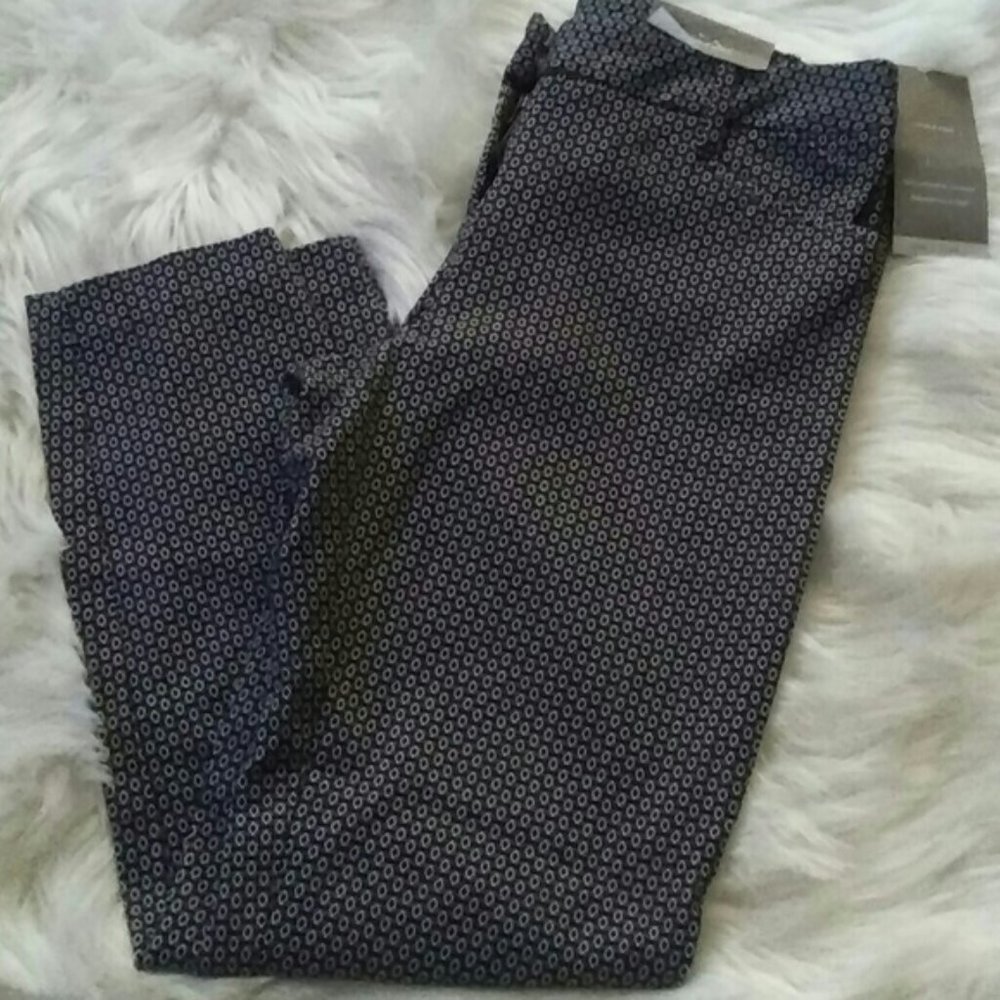 Maurices The Smart Diamond Patterned Round The Clock Skinny Ankle Pant - Picture 3 of 7